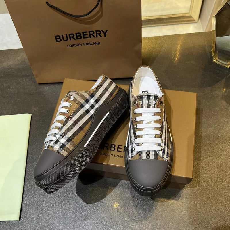 VV - BOR Shoes - 017