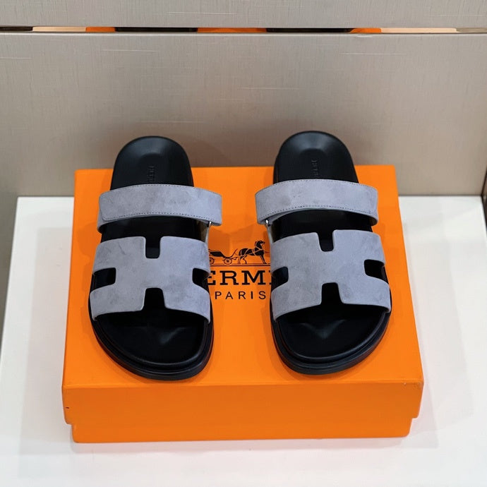 VV - HMS Shoes - 220