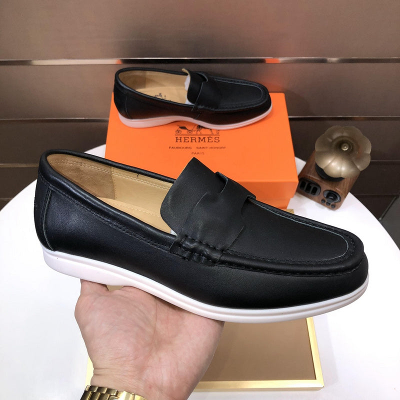 VV - HMS Shoes - 213