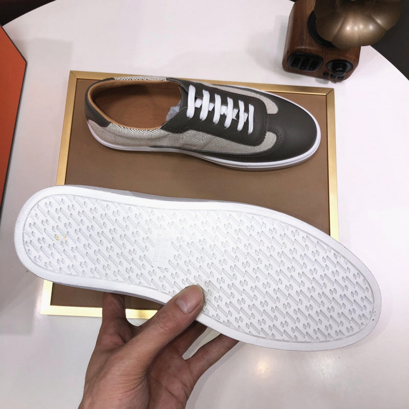 VV - HMS Shoes - 112
