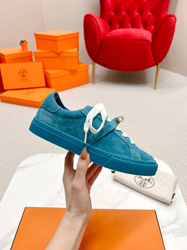 VV - HMS Shoes - 135