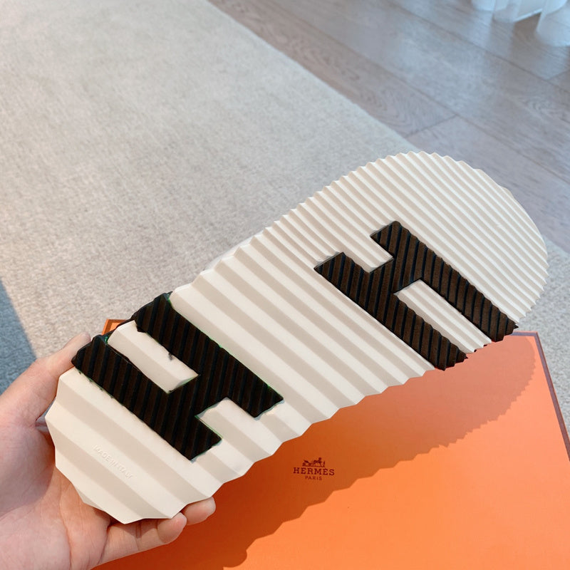 VV - HMS Shoes - 285
