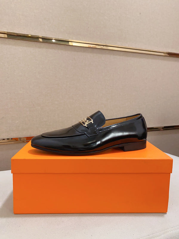 VV - HMS Shoes - 230