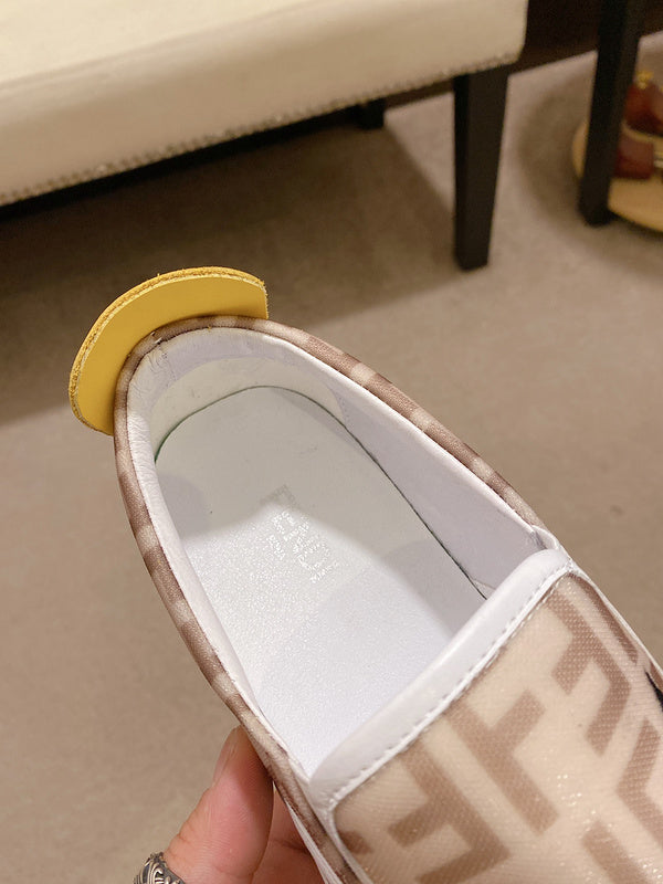 VV - MAME Shoes - 404