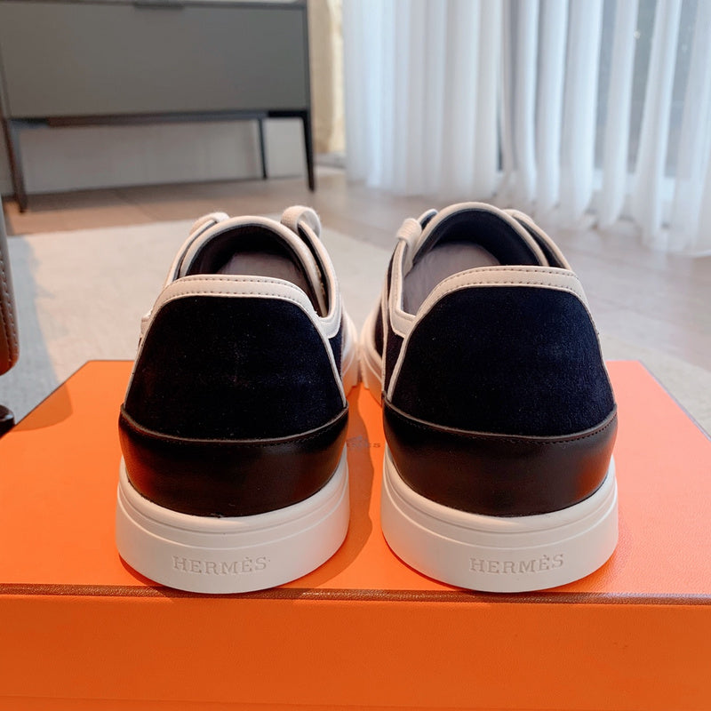 VV - HMS Shoes - 120
