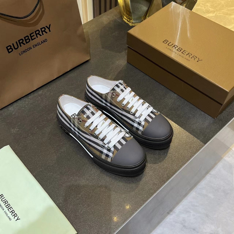 VV - BOR Shoes - 017