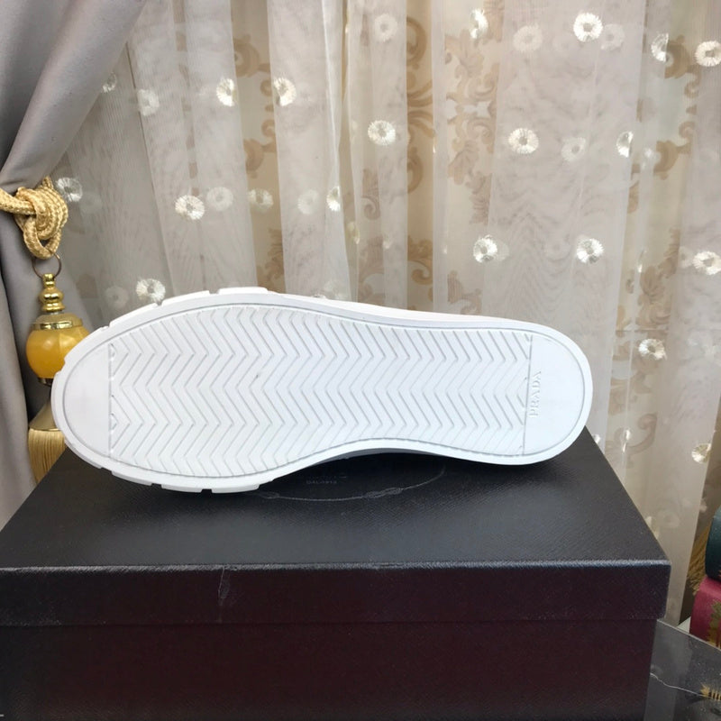 VV - PD Shoes - 330