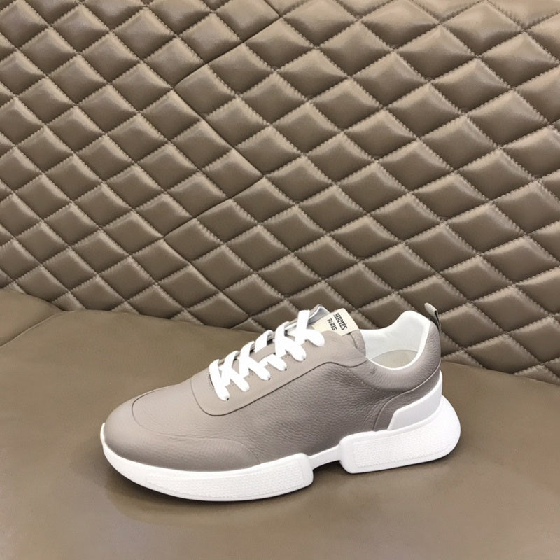 VV - HMS Shoes - 004