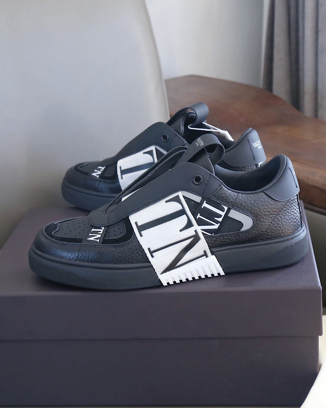 VV - VEL Shoes - 230