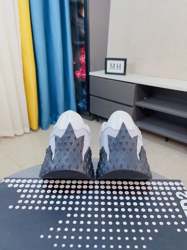 VV - DQ2 Shoes - 059