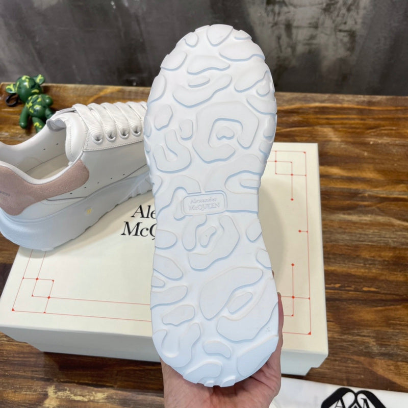 VV - AQ Shoes - 385