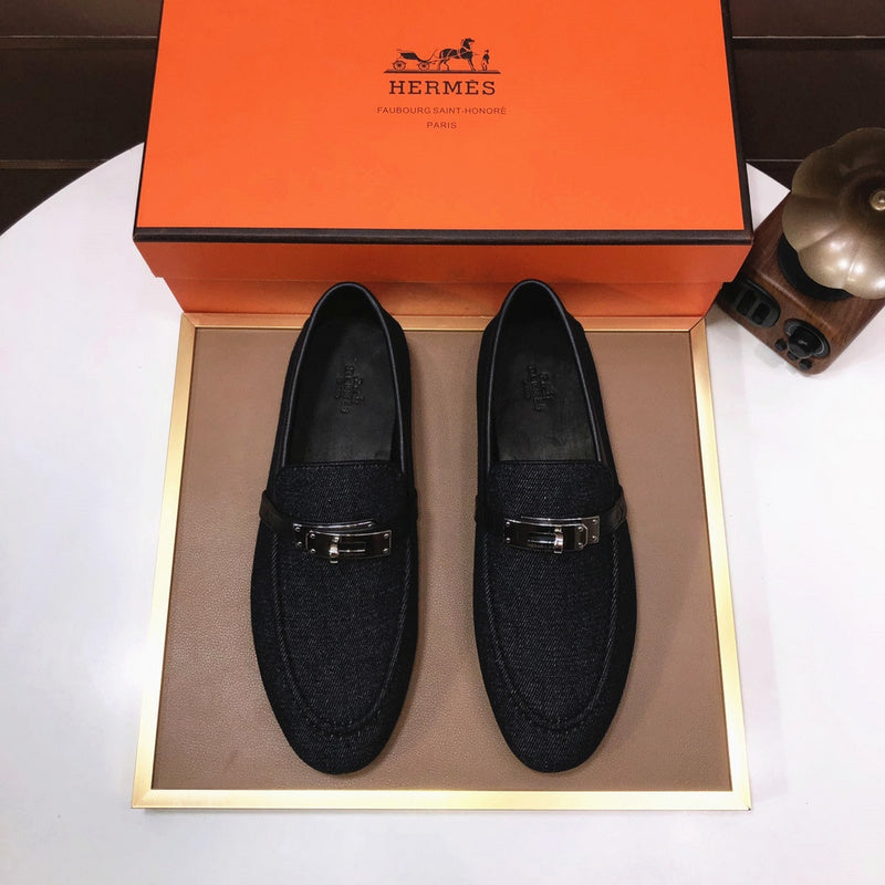 VV - HMS Shoes - 047