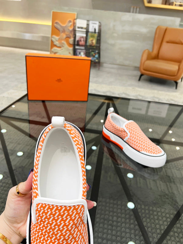 VV - HMS Shoes - 091