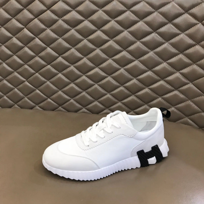 VV - HMS Shoes - 229