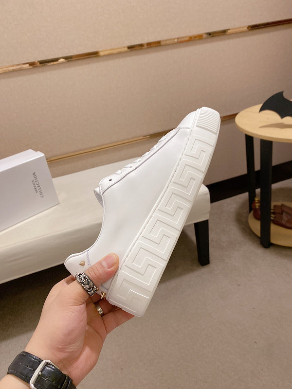 VV - VAR Shoes - 470