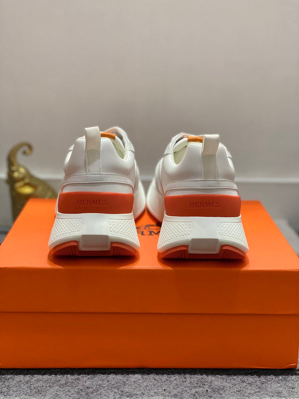 VV - HMS Shoes - 072