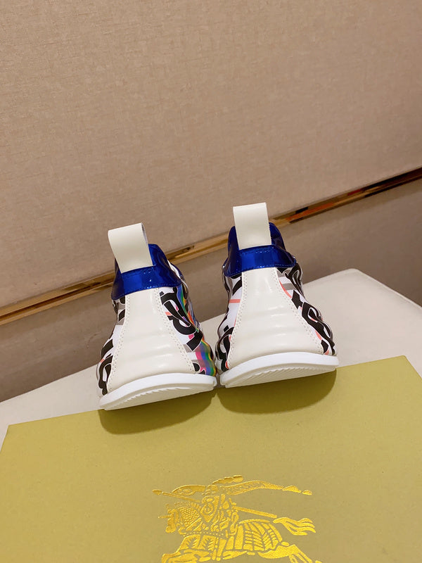VV - BOR Shoes - 002