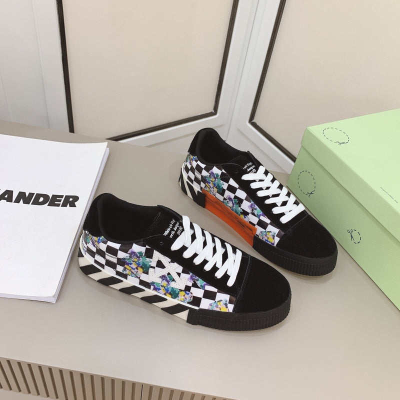 VV - YZ Shoes - 184
