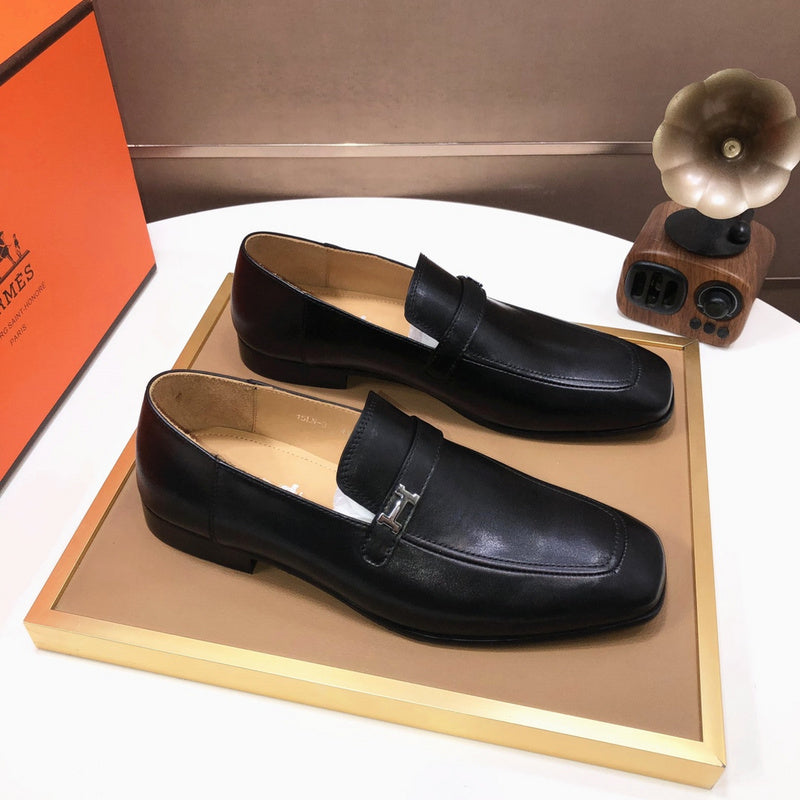 VV - HMS Shoes - 088
