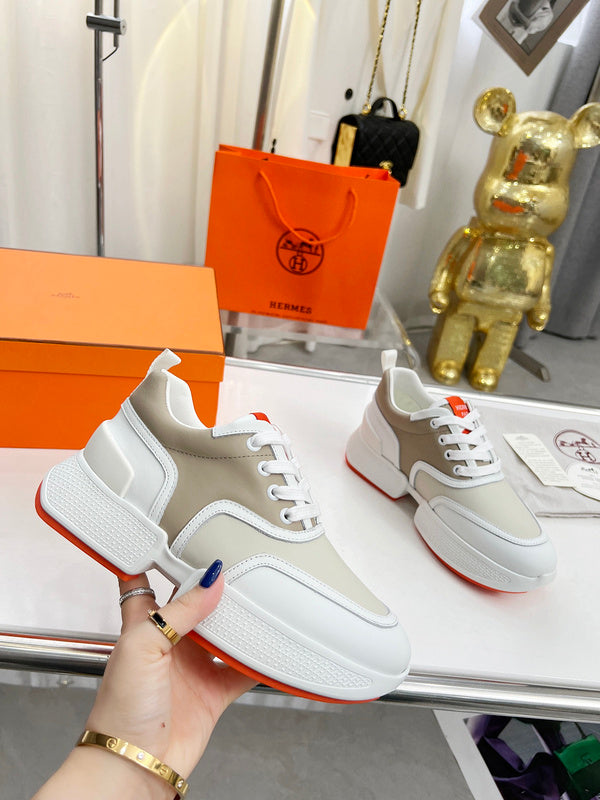 VV - HMS Shoes - 200