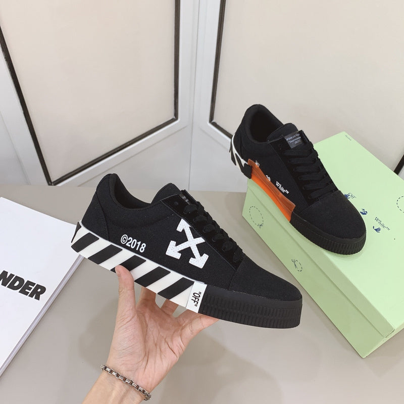 VV - YZ Shoes - 183