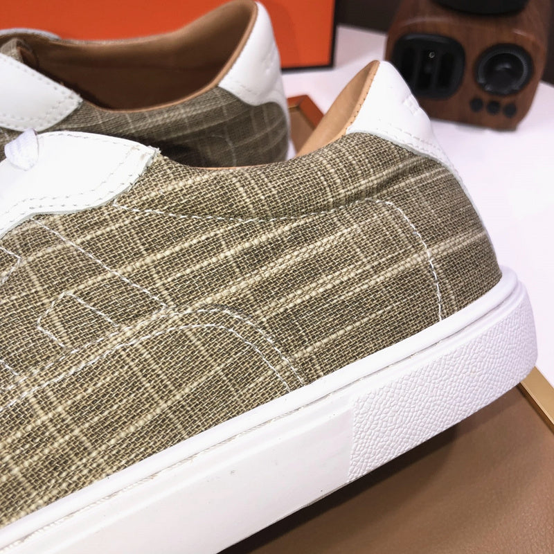 VV - HMS Shoes - 108