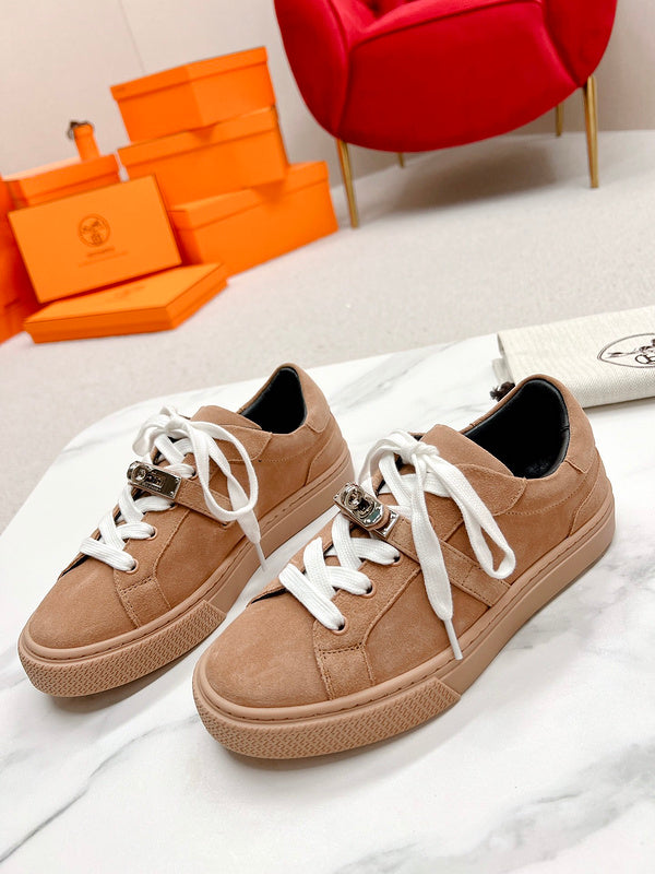 VV - HMS Shoes - 140