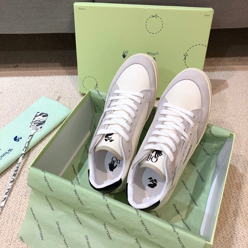 VV - YZ Shoes - 126