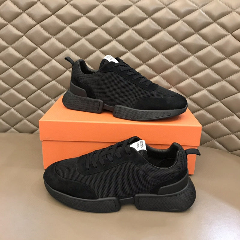 VV - HMS Shoes - 011