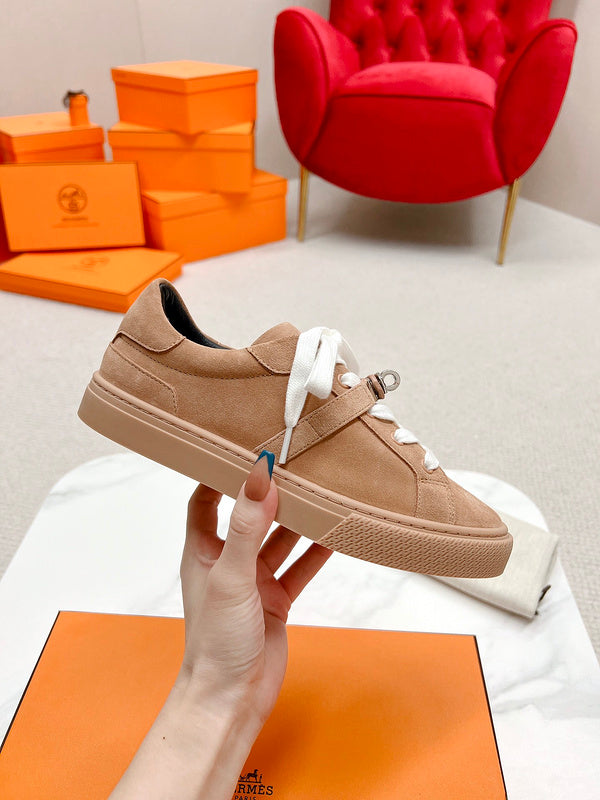 VV - HMS Shoes - 140