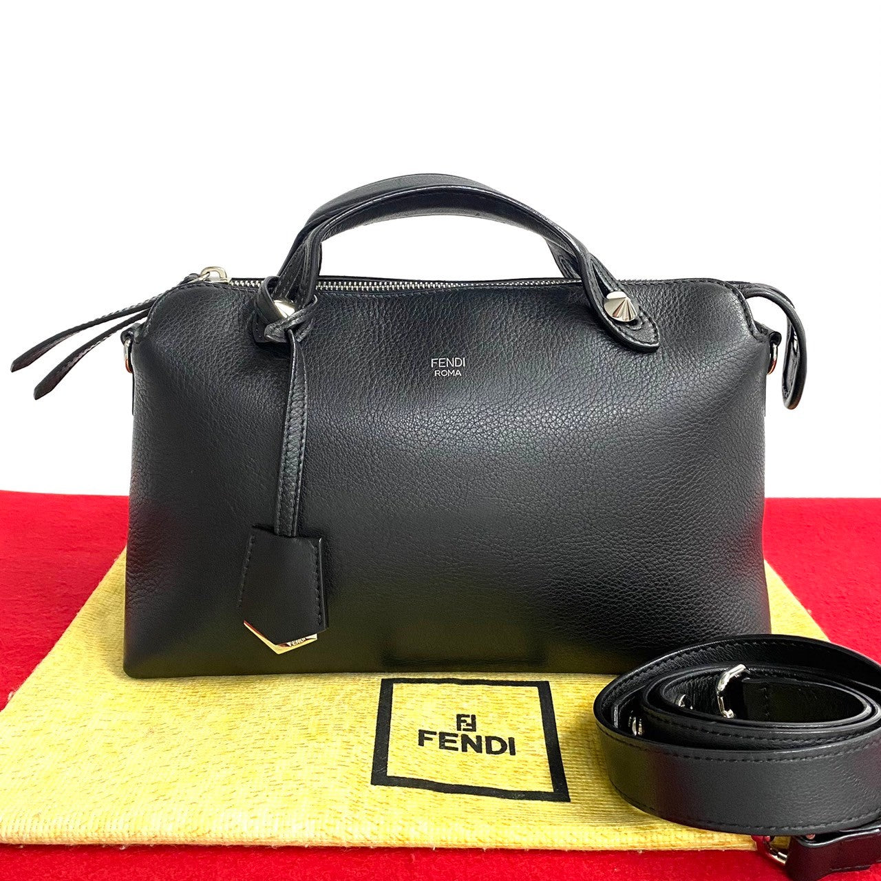 FENDI ??????