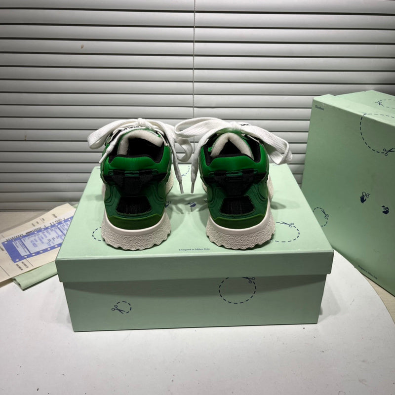 VV - YZ Shoes - 137