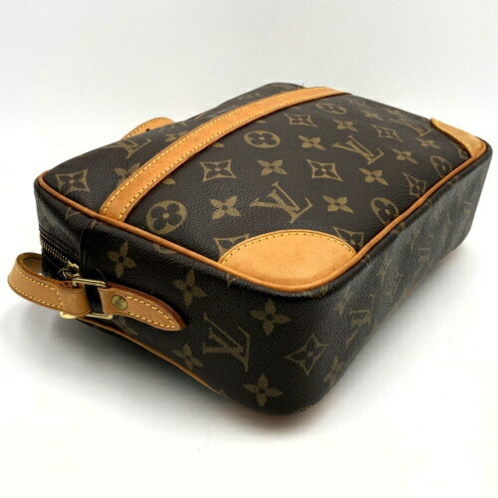 Louis Vuitton Trocadéro Canvas Shoulder Bag ()