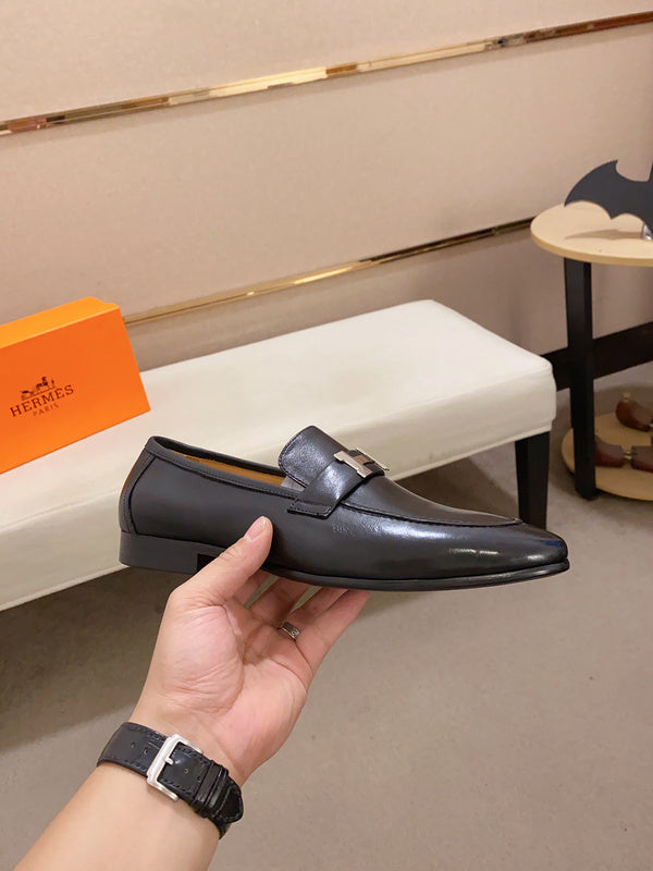 VV - HMS Shoes - 242
