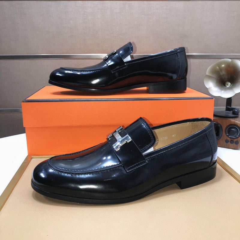 VV - HMS Shoes - 085