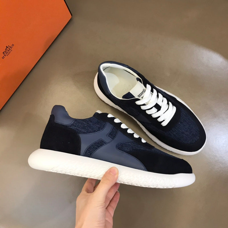 VV - HMS Shoes - 065