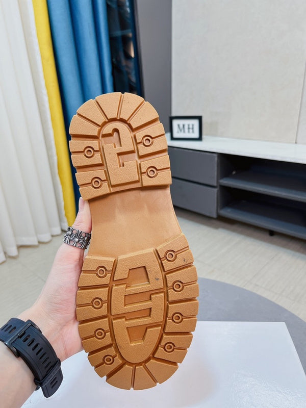 VV - PD Shoes - 732