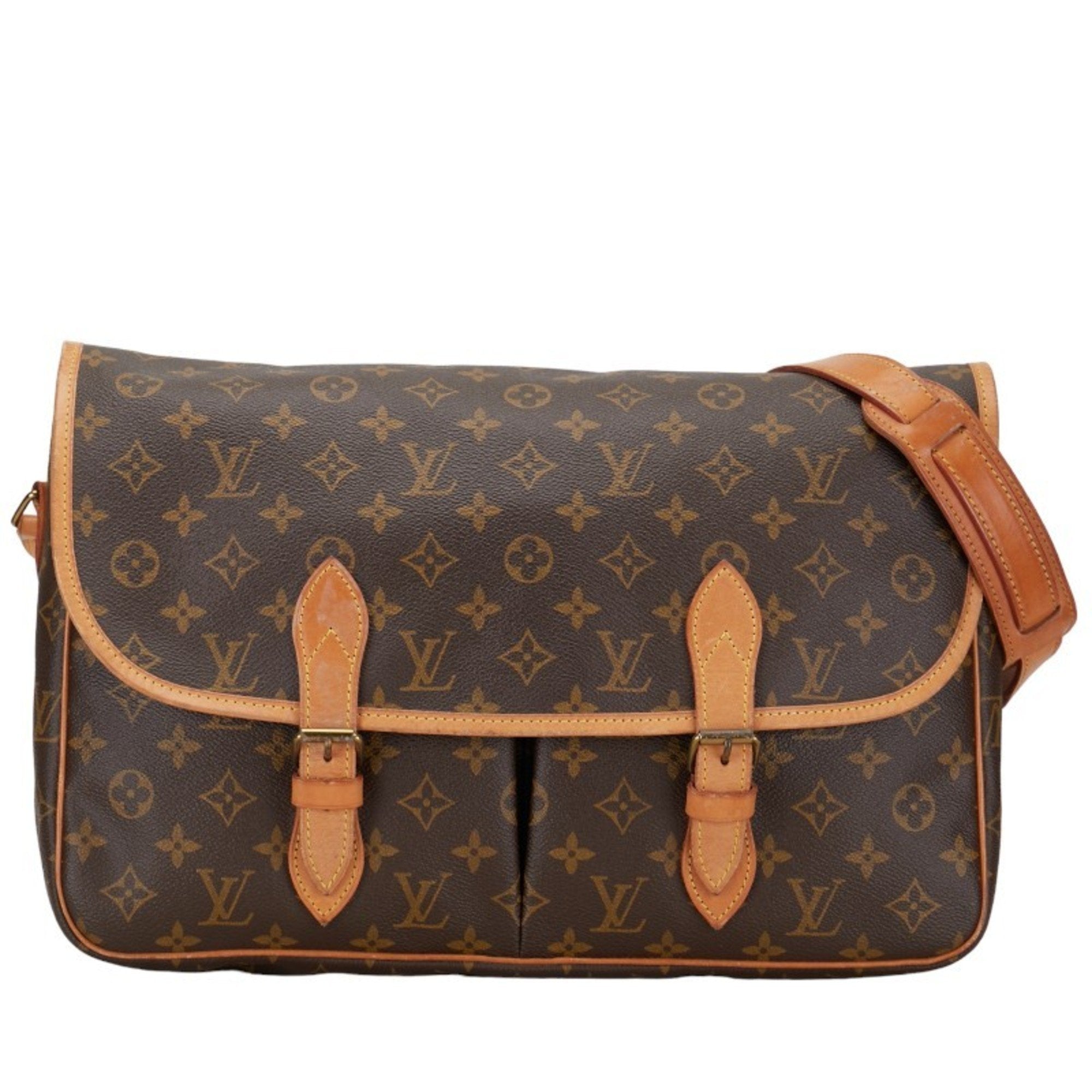 Louis Vuitton Gibeciere Leather Shoulder Bag ()