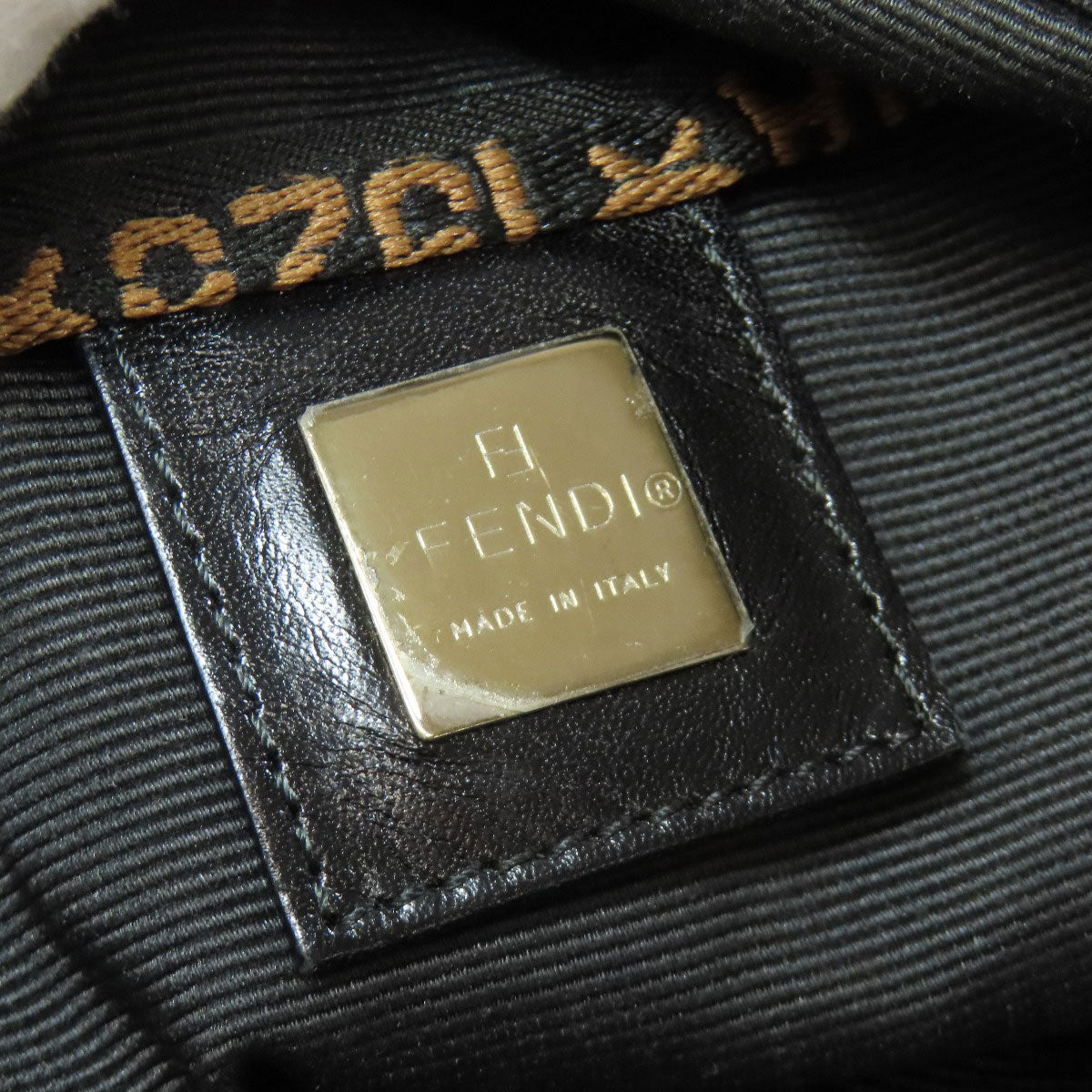 FENDI Sling bag canvas black logo
