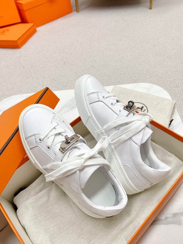 VV - HMS Shoes - 147