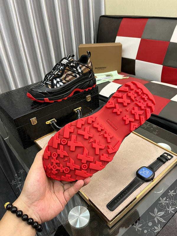 VV - BOR Shoes - 001