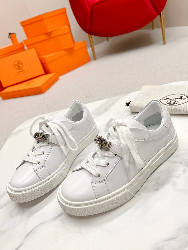 VV - HMS Shoes - 147