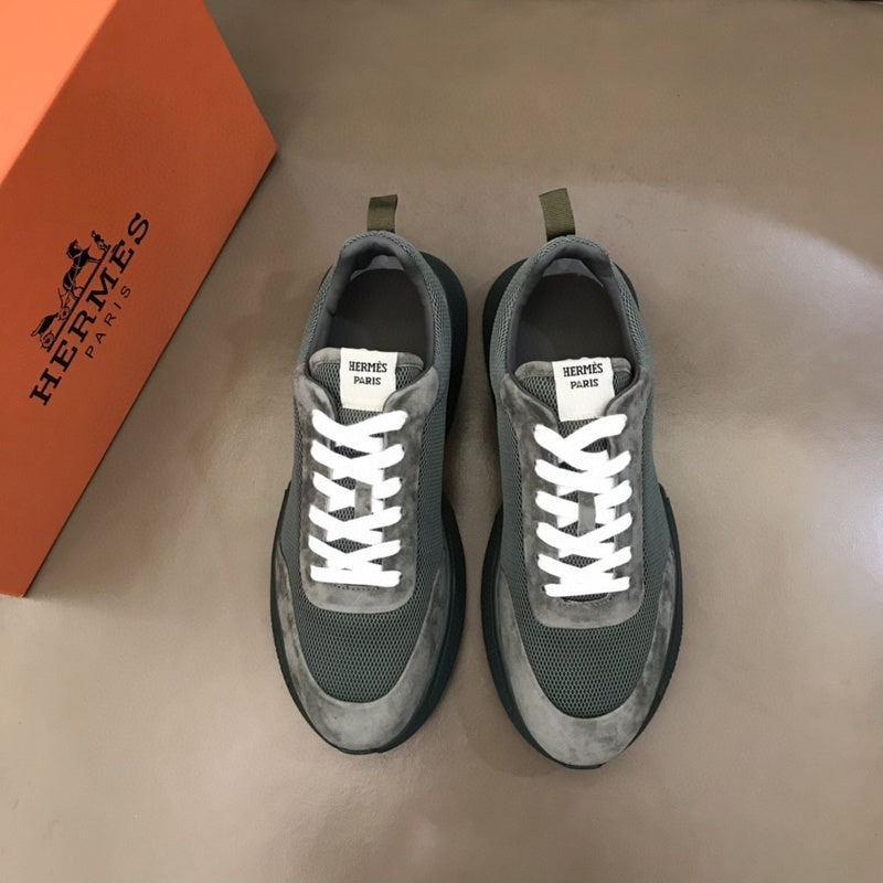 VV - HMS Shoes - 001