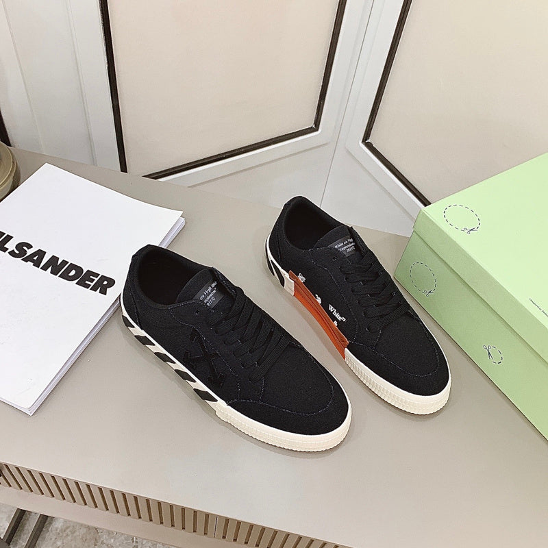 VV - YZ Shoes - 185