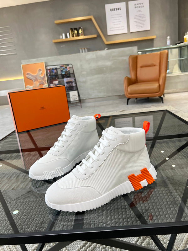 VV - HMS Shoes - 028