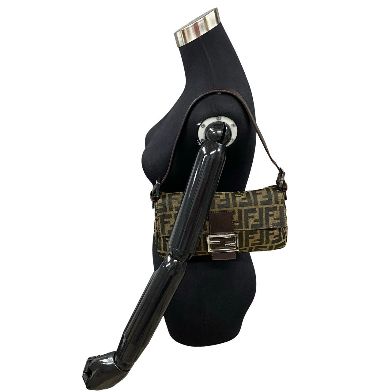 FENDI ???????