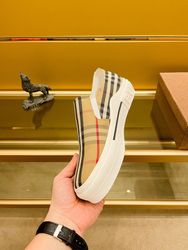 VV - BOR Shoes - 220
