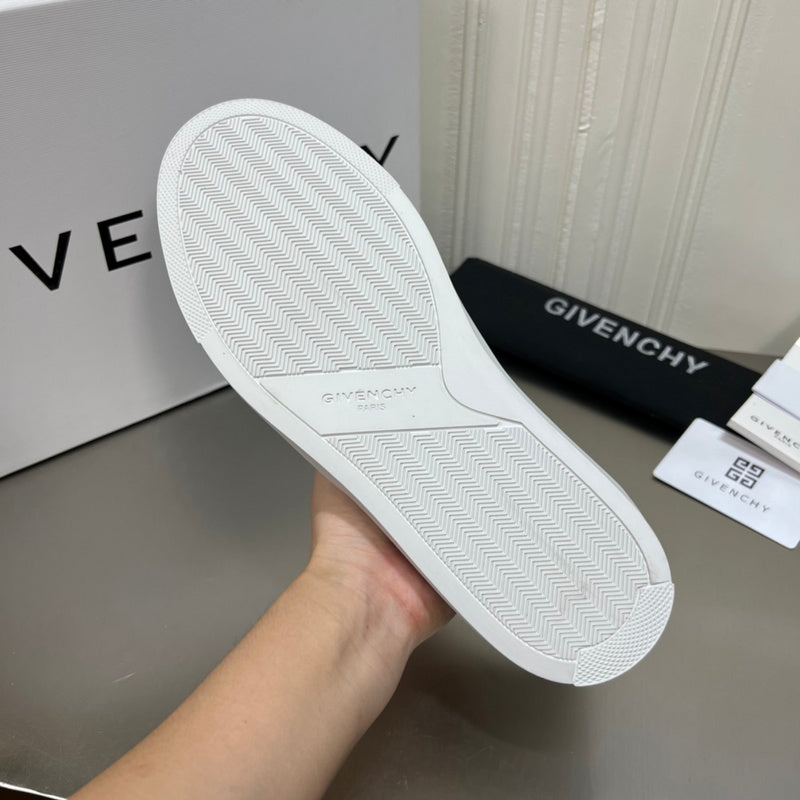 VV - VAR Shoes - 395