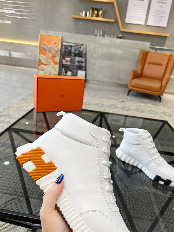 VV - HMS Shoes - 019