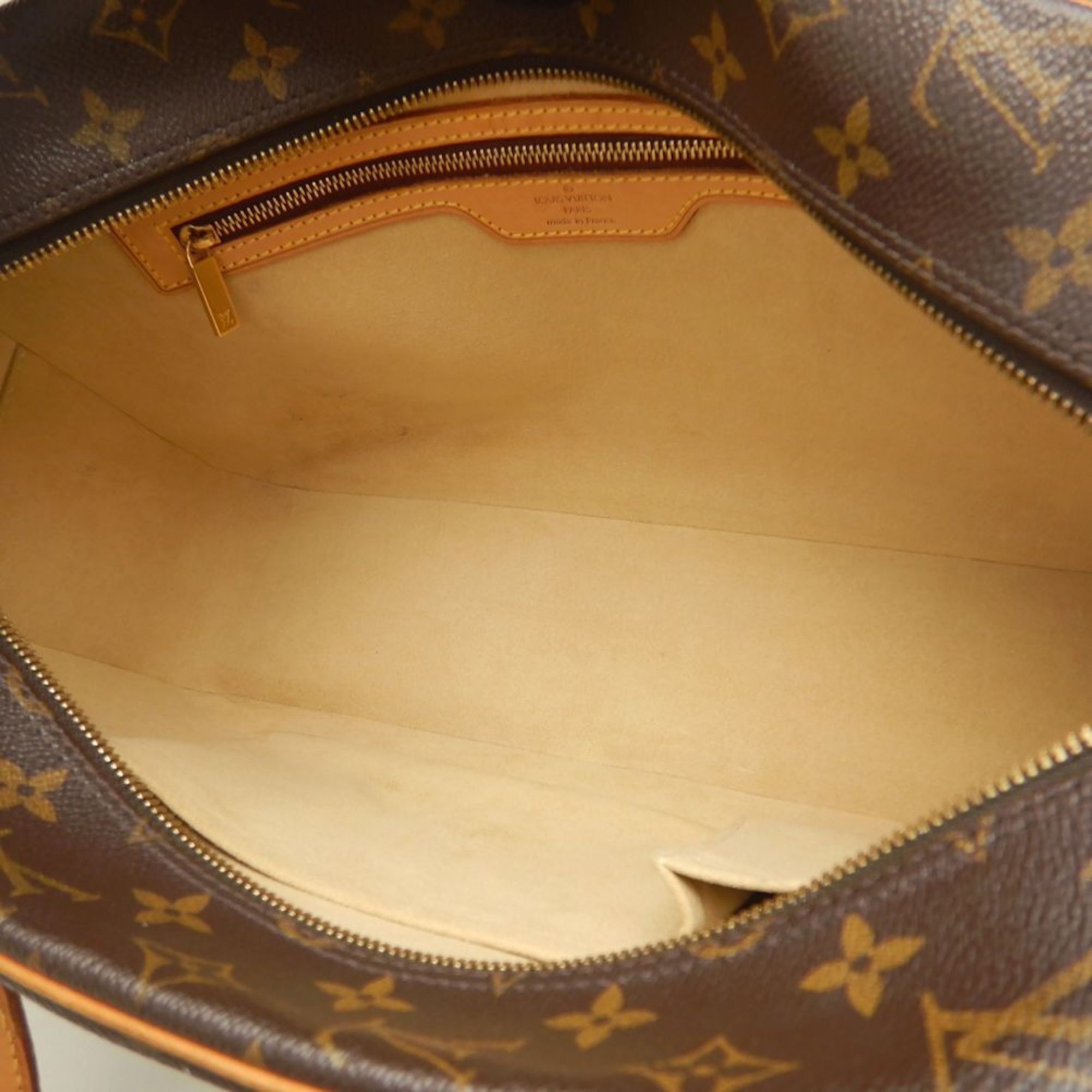 Louis Vuitton Cité Canvas Shoulder Bag ()